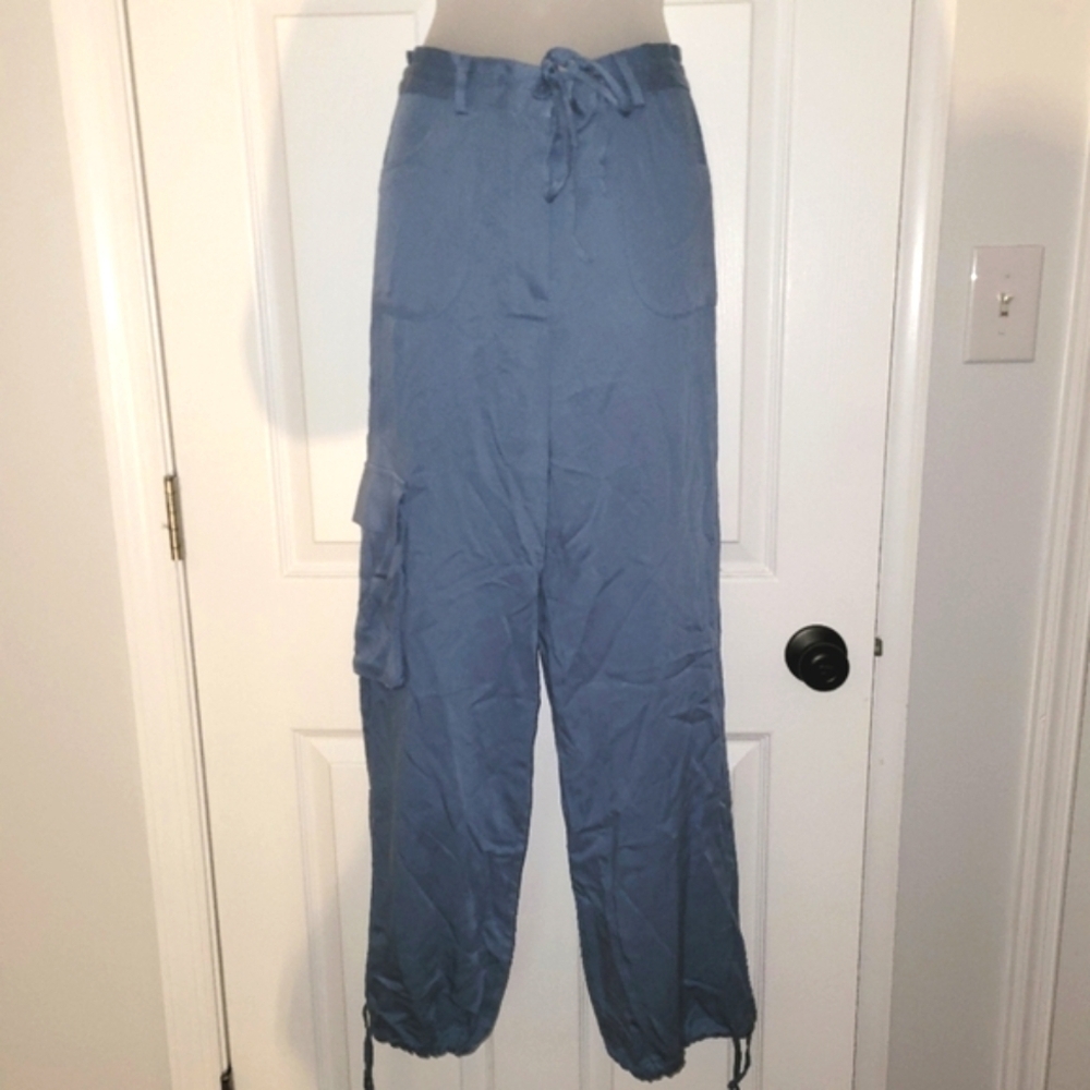 NWT Sincerely Jules Cargo Style Pants